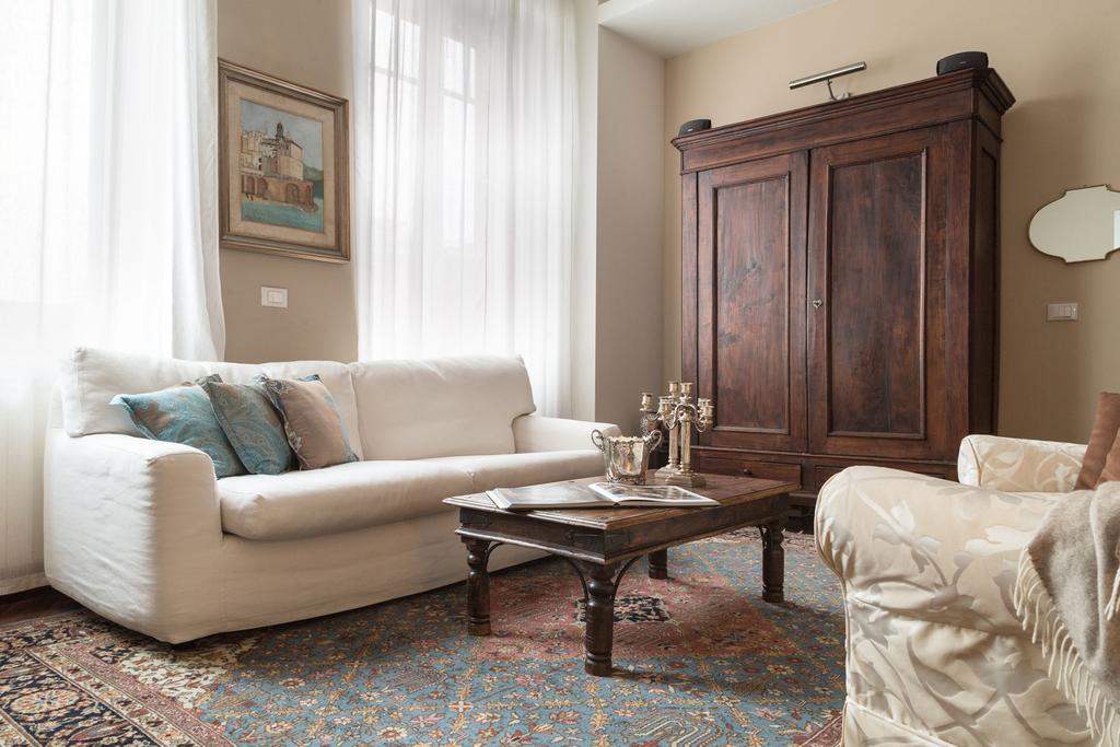 B&B La Casa Di Lara ミラノ エクステリア 写真